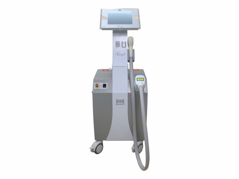 Vega Ibramed – Laser para Epilação com Aplicador Triple Wave | ISP